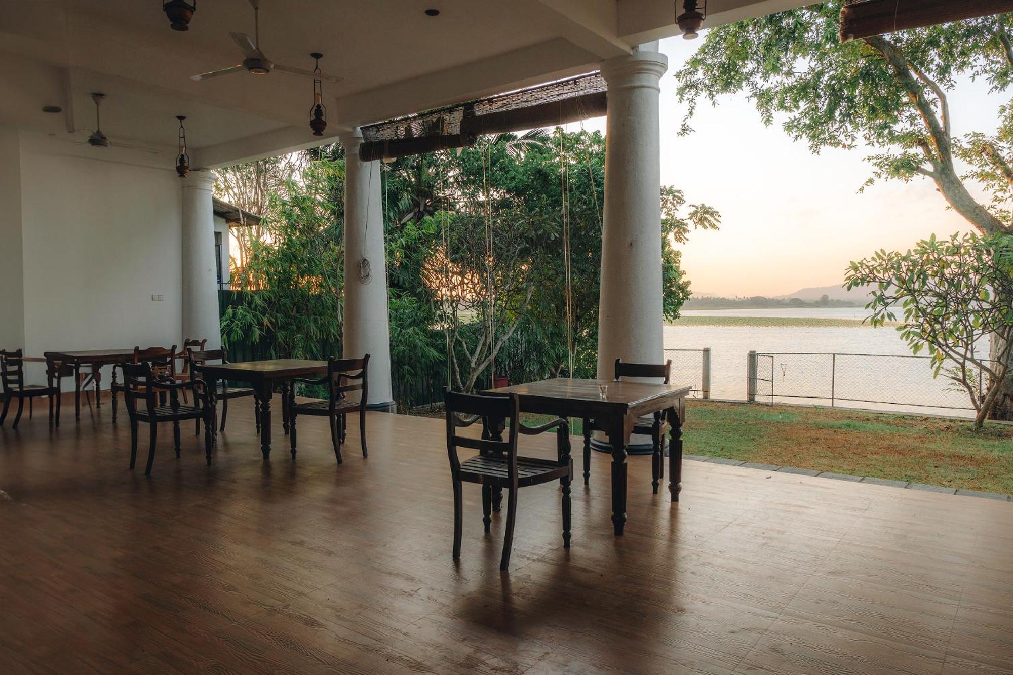 Yala Oga Reach Hotel Tissamaharama Bagian luar foto